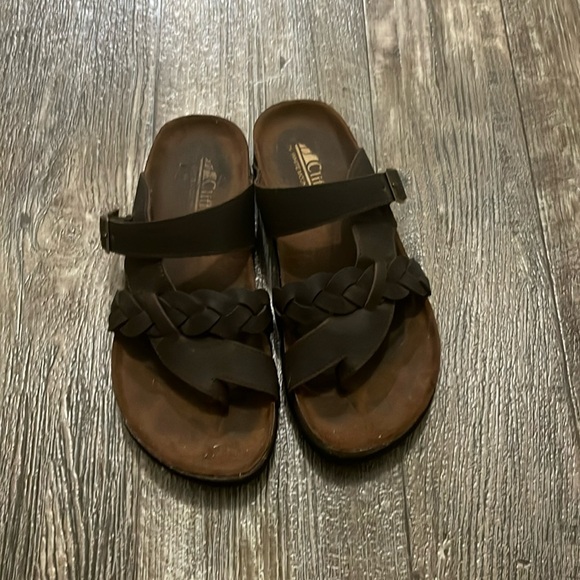 Cliff Sandals sz 8 - Picture 1 of 3